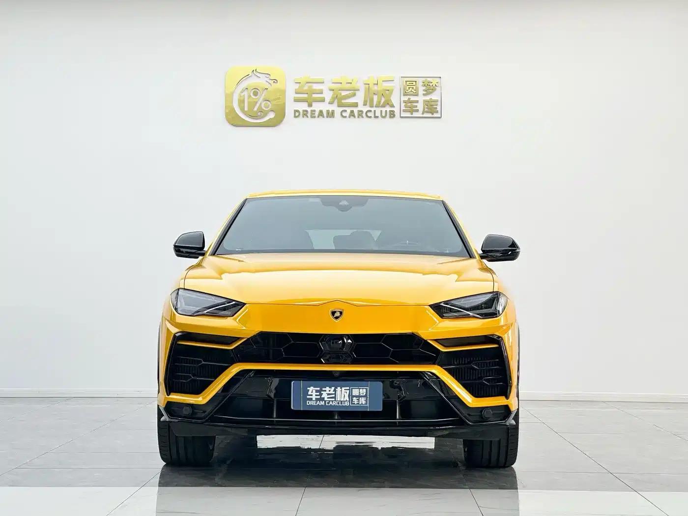 2021 Urus 4.0T V8 — миниатюра 2