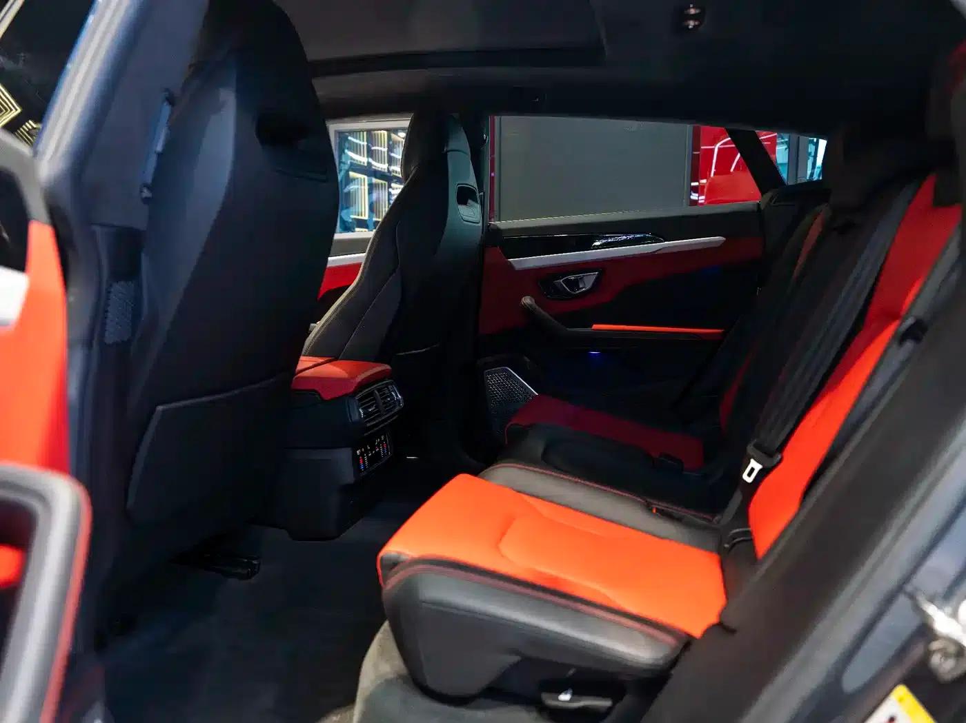 2018 Urus 4.0T V8 — миниатюра 21