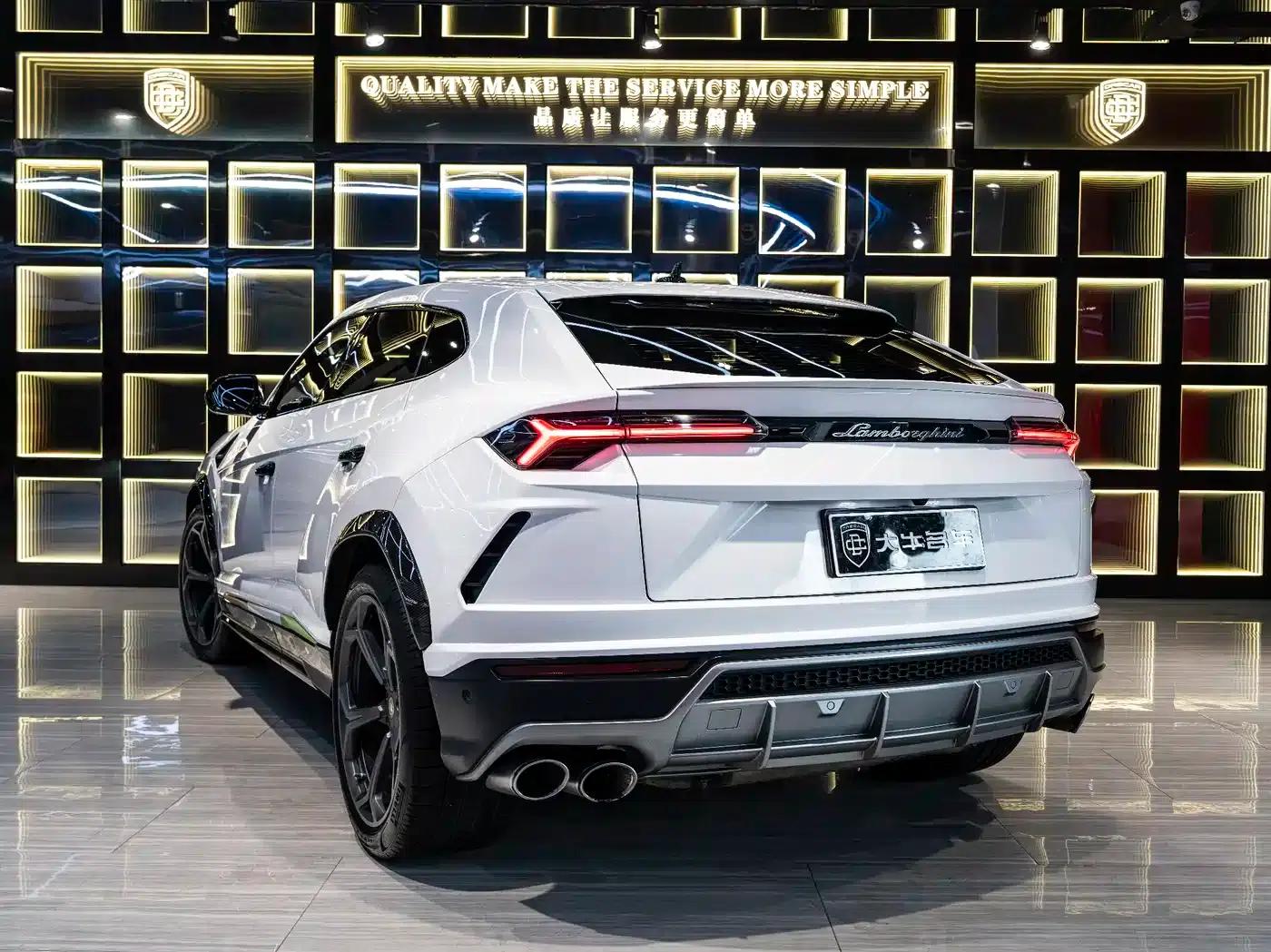 2018 Urus 4.0T V8 — миниатюра 4