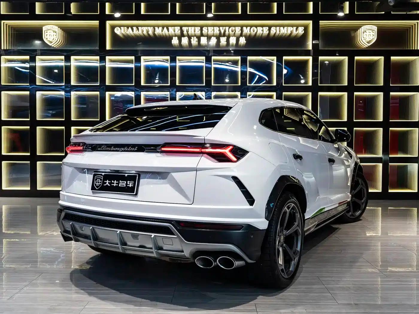 2018 Urus 4.0T V8 — миниатюра 6
