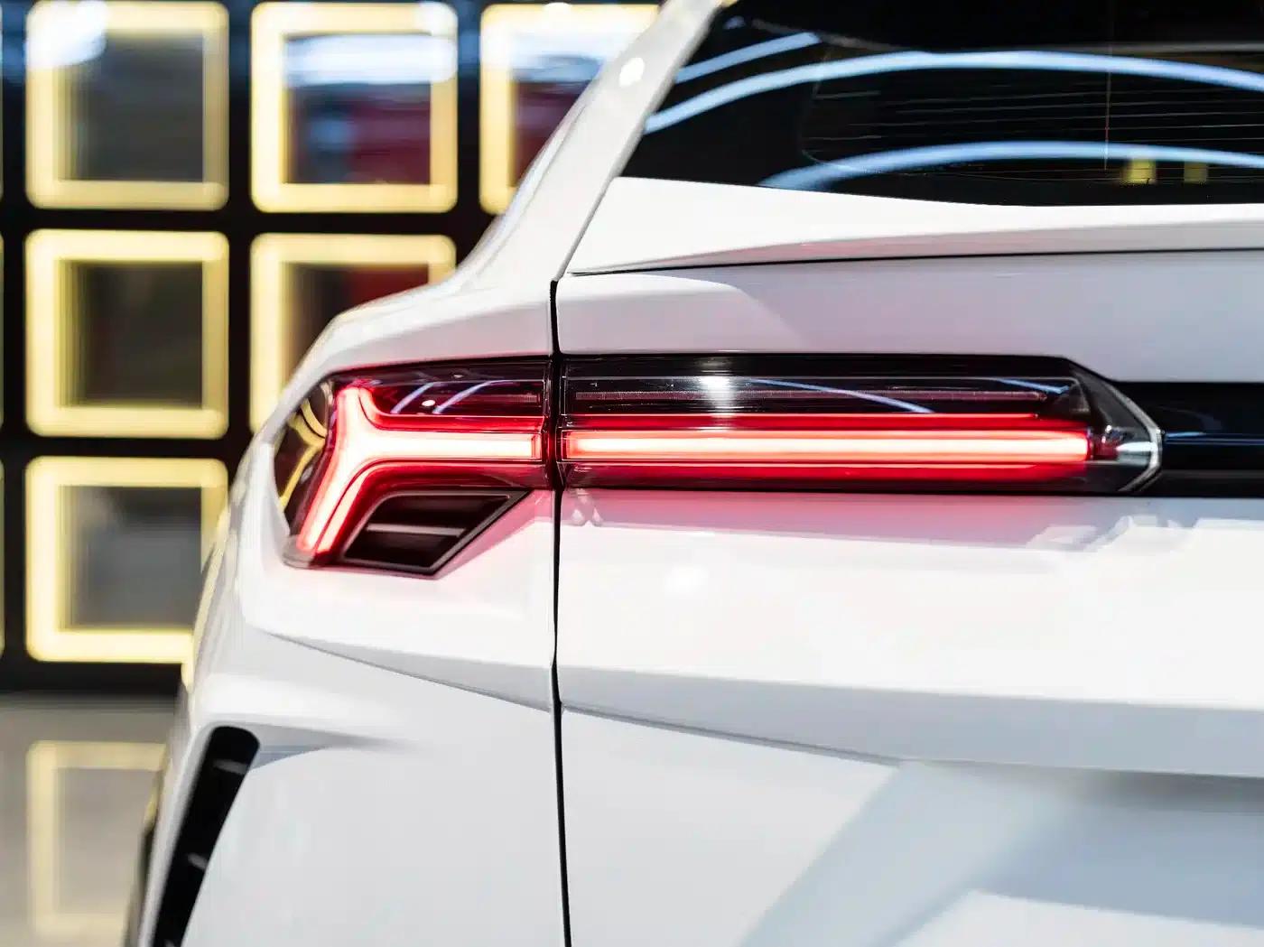 2018 Urus 4.0T V8 — миниатюра 10