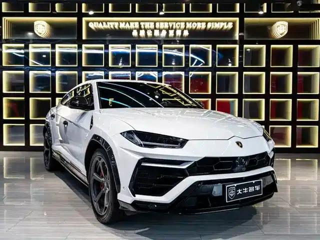 2018 Urus 4.0T V8
