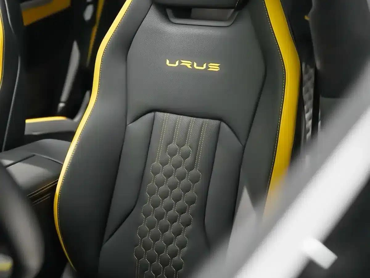 2023 Urus 4.0T V8 S — миниатюра 9