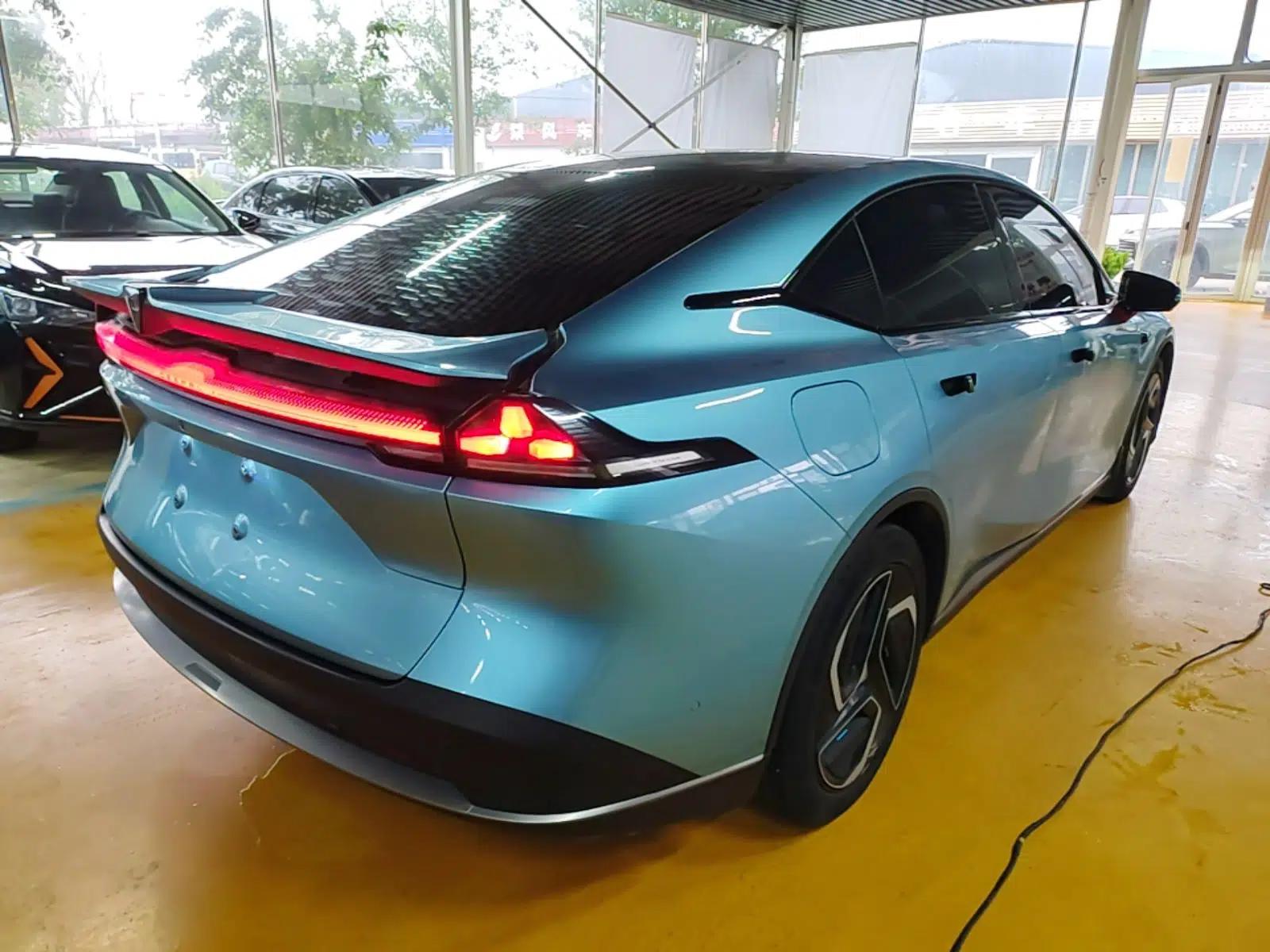Deepal L07 2024 530 Max Qiankun Intelligent Driving ADS SE Pure Electric Version — миниатюра 6