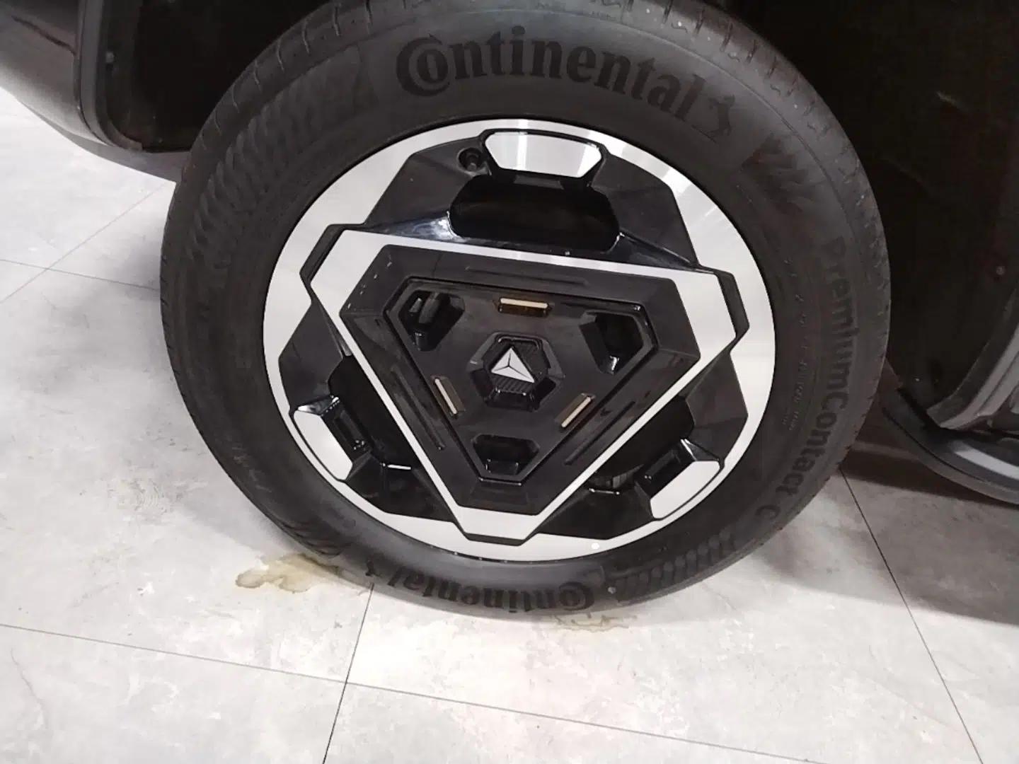 Deepal G318 2025 Worry-Free Adventure Edition Four-Wheel Drive Secret Realm Version — миниатюра 8