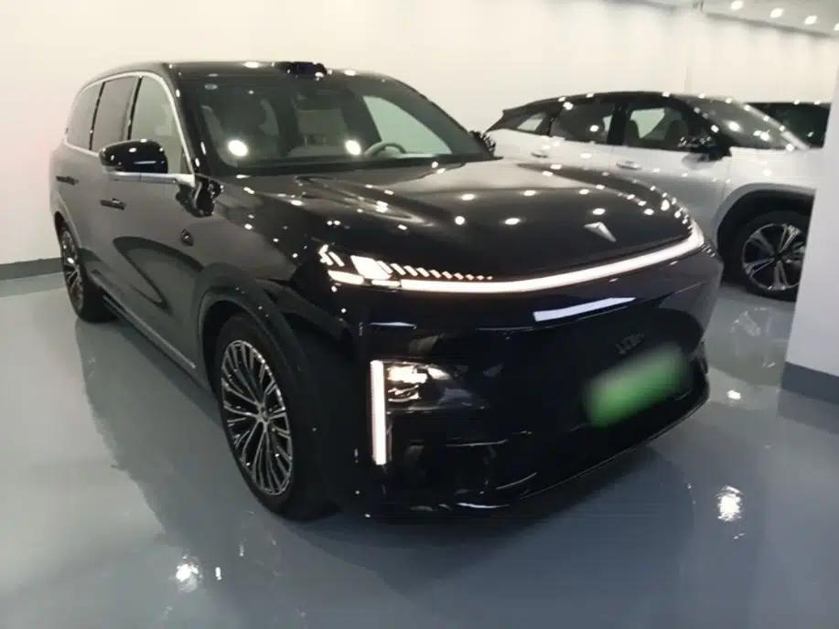 Deepal S09 2025 Four-Wheel Drive Ultra+ Custom Edition — миниатюра 3