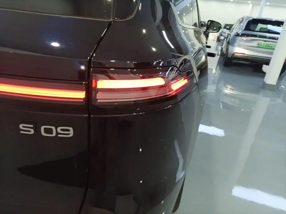 Deepal S09 2025 Four-Wheel Drive Ultra+ Custom Edition — миниатюра 7