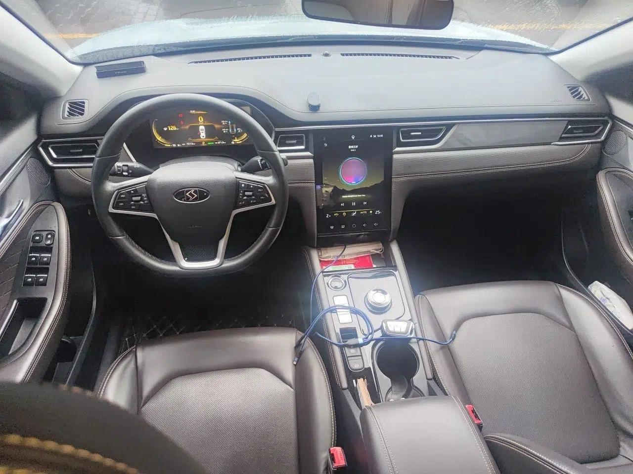 SOL E50A 2021 Enjoy Travel Edition — миниатюра 10