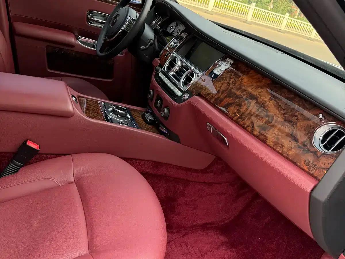 2014 Ghost 6.6T British Classic Edition — миниатюра 8