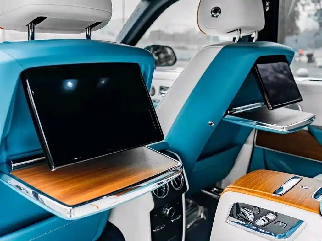 2018 Cullinan, four-seater version — миниатюра 6