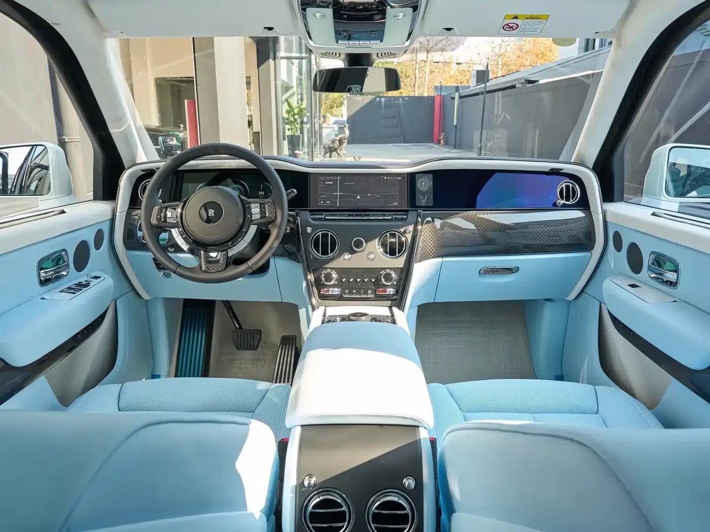 2024 Cullinan Black Badge — миниатюра 5