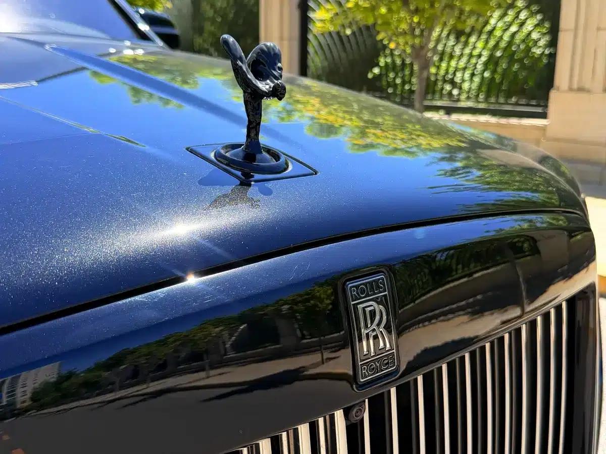 2018 Cullinan, four-seater version — миниатюра 3