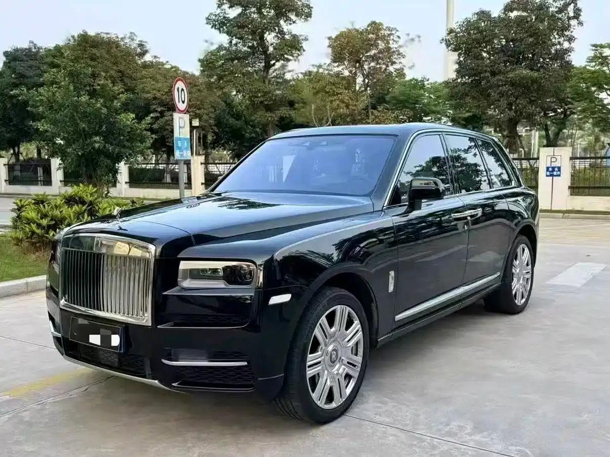2018 Cullinan, four-seater version — миниатюра 1