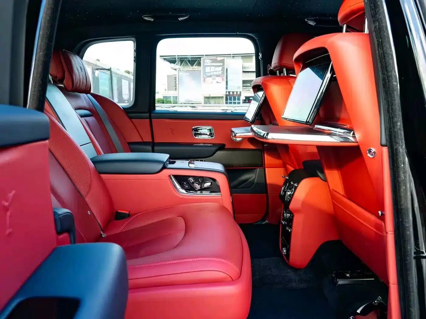 2018 Cullinan, four-seater version — миниатюра 8
