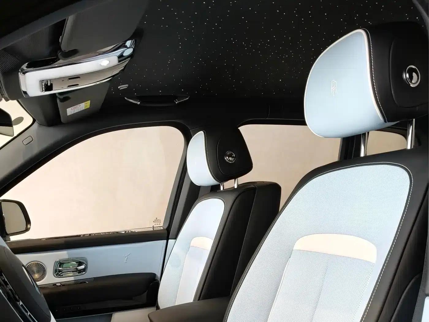 2024 Cullinan Black Badge — миниатюра 6