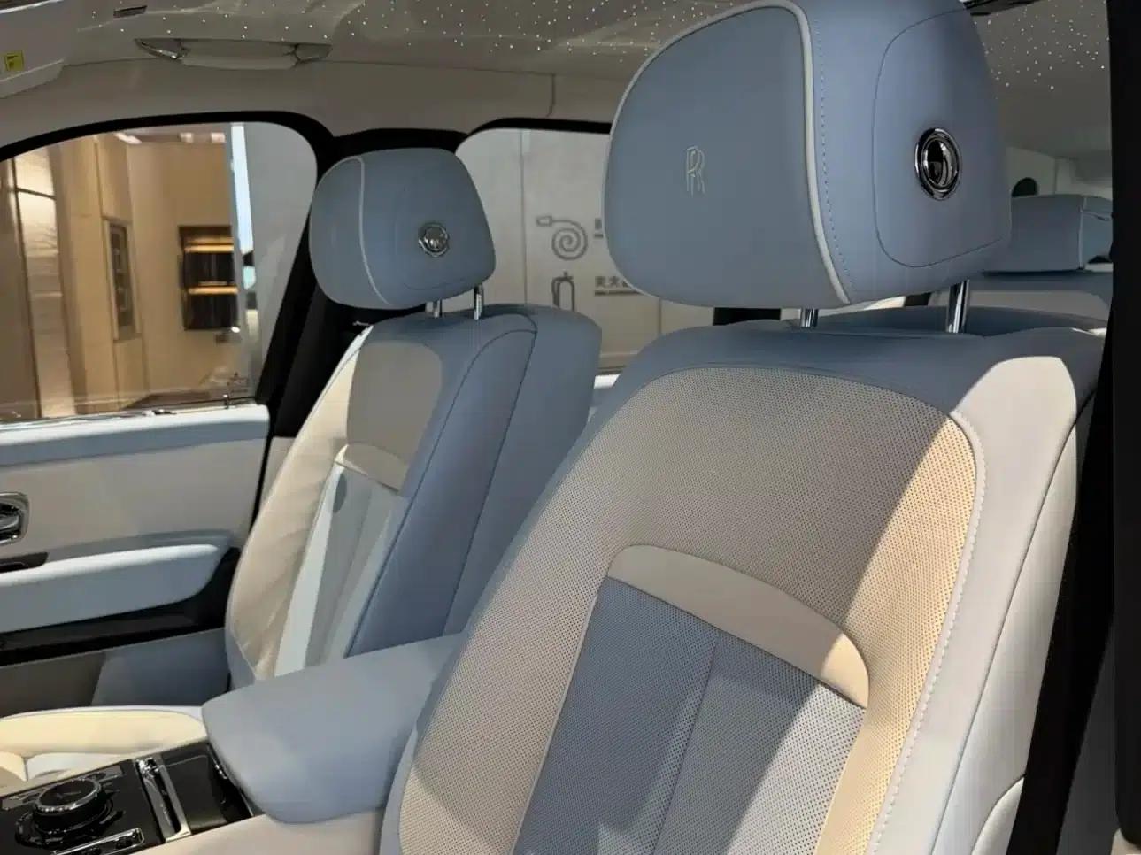 2024 Cullinan Black Badge — миниатюра 10