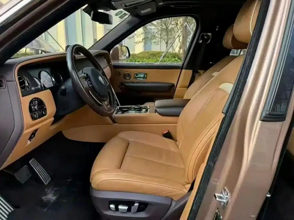 2018 Cullinan, four-seater version — миниатюра 7