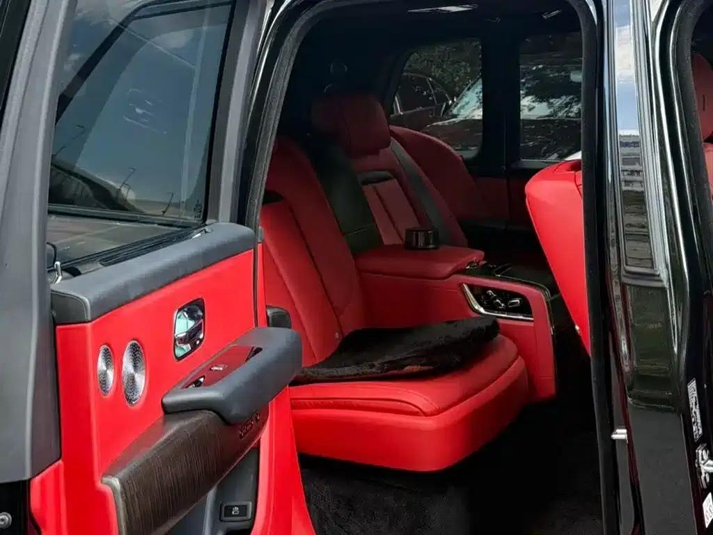 2018 Cullinan, four-seater version — миниатюра 11