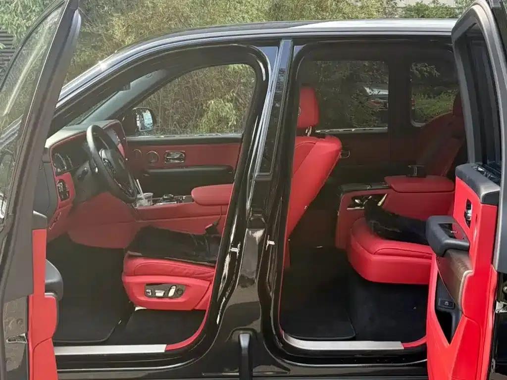 2018 Cullinan, four-seater version — миниатюра 9