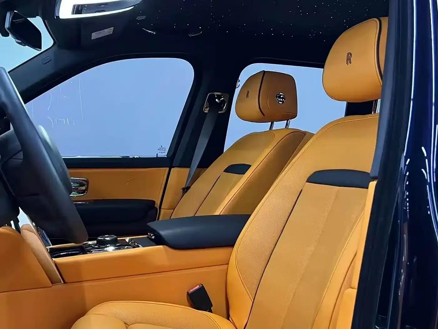 2018 Cullinan, four-seater version — миниатюра 4