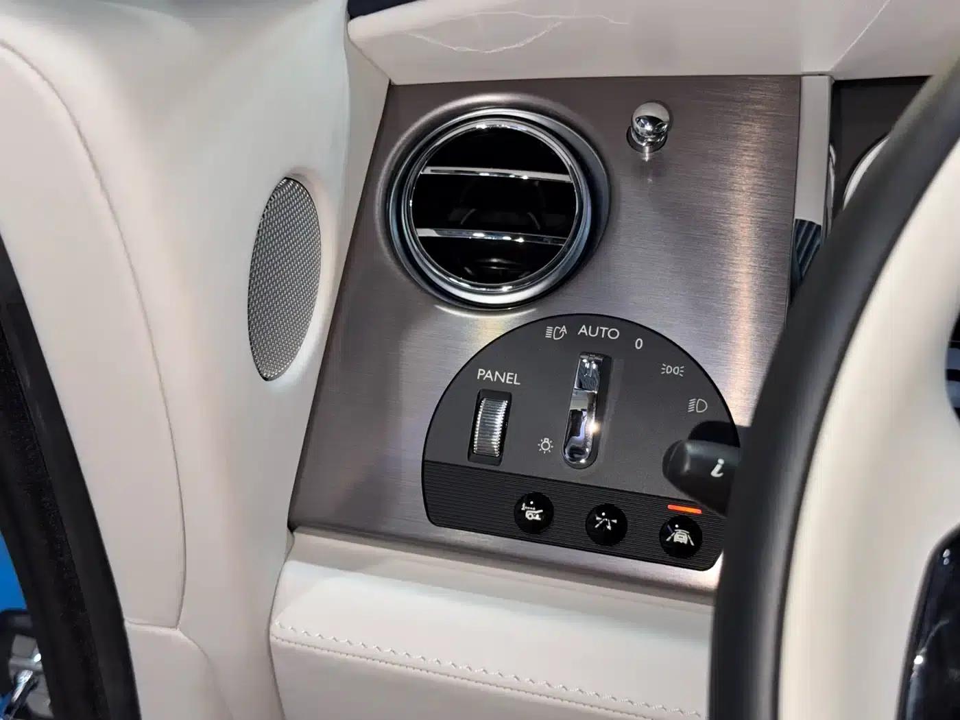 2018 Phantom 6.6T Standard Edition — миниатюра 17