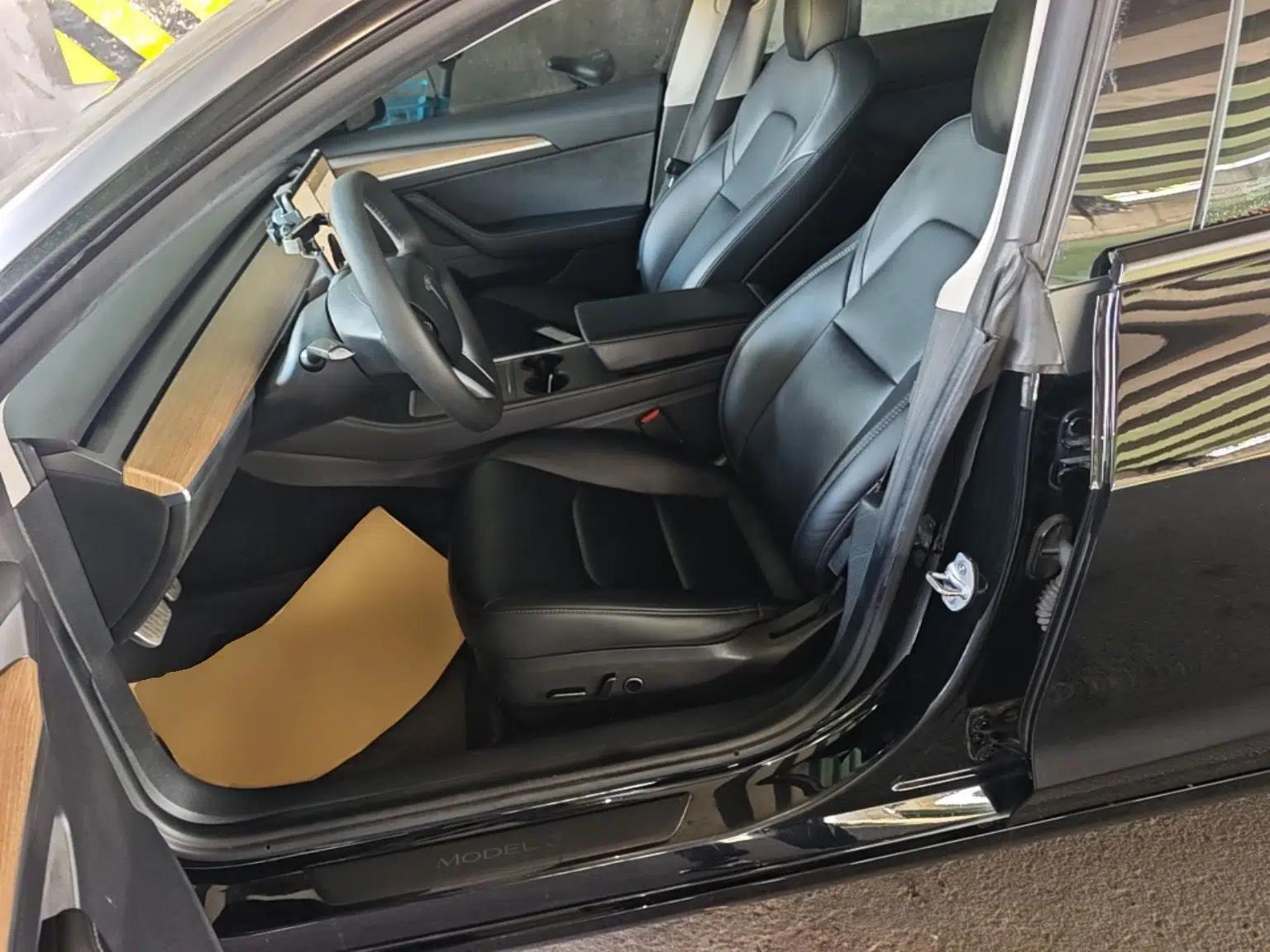 Tesla Model 3 2022 Rear-Wheel-Drive Version — миниатюра 18