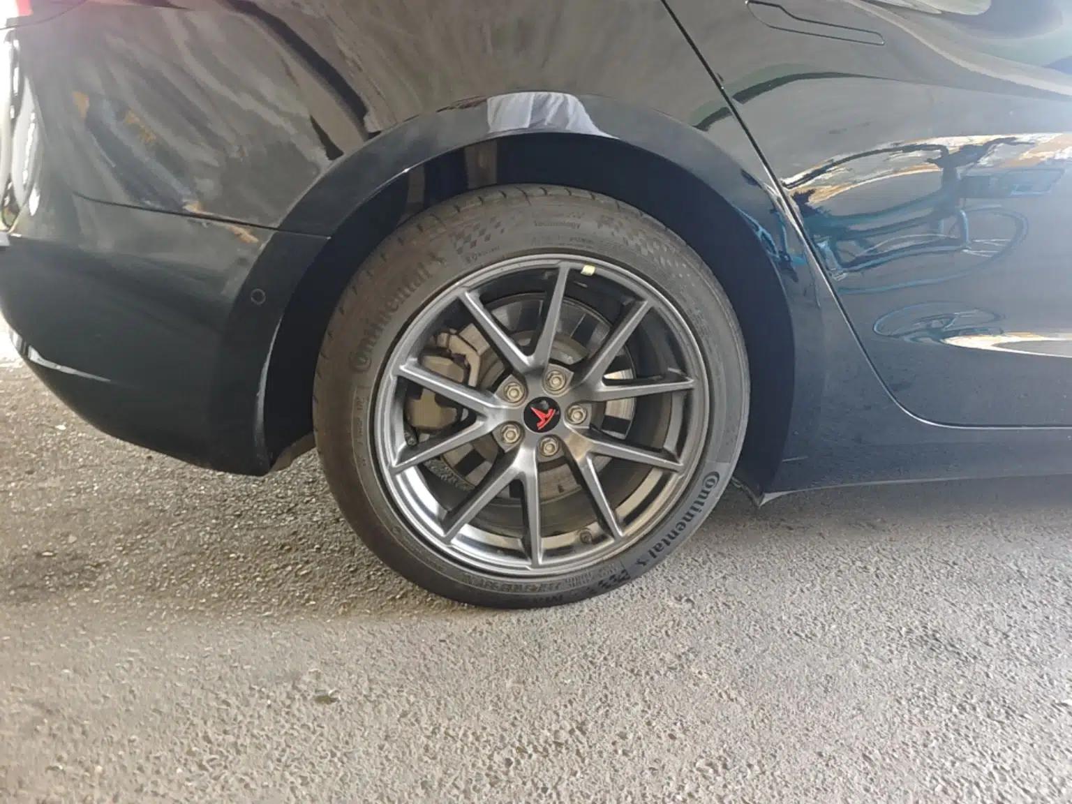Tesla Model 3 2022 Rear-Wheel-Drive Version — миниатюра 10