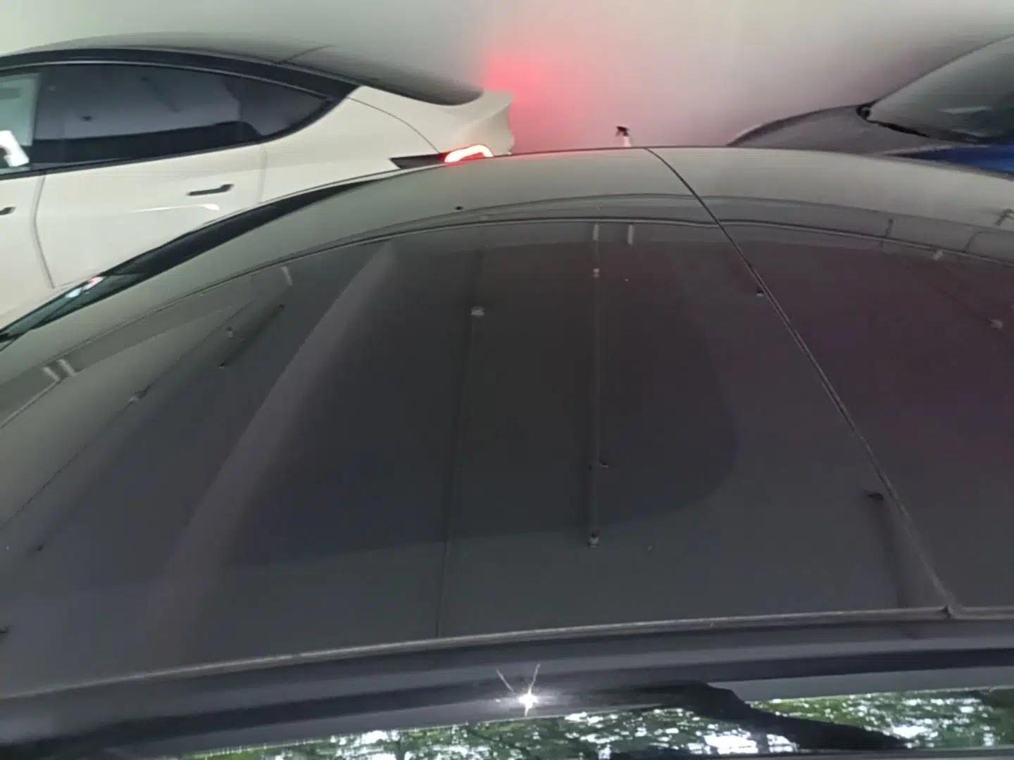 Tesla Model 3 2022 Rear-Wheel-Drive Version — миниатюра 12