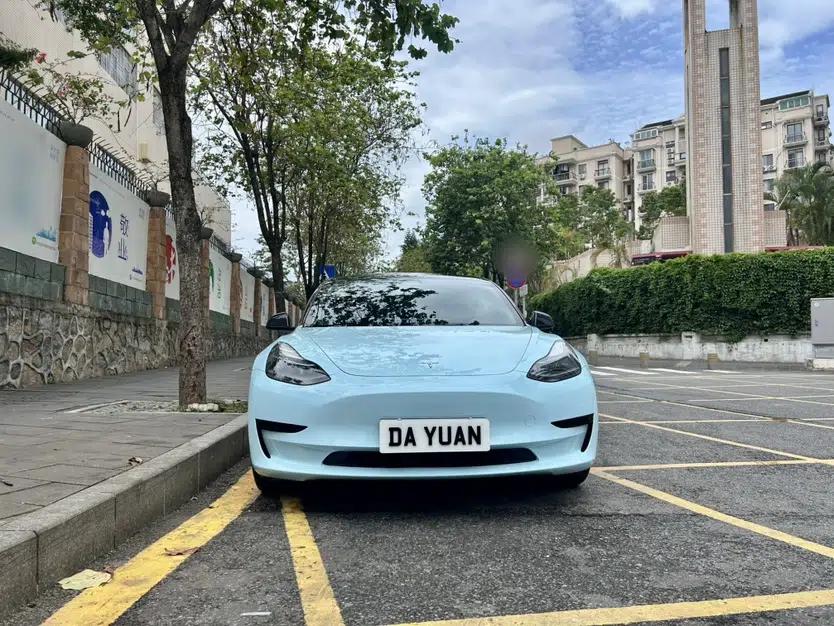 Tesla Model 3 2022 Rear-Wheel-Drive Version — миниатюра 4