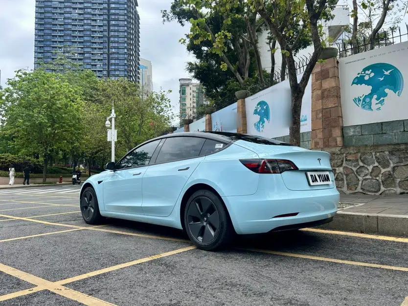 Tesla Model 3 2022 Rear-Wheel-Drive Version — миниатюра 9