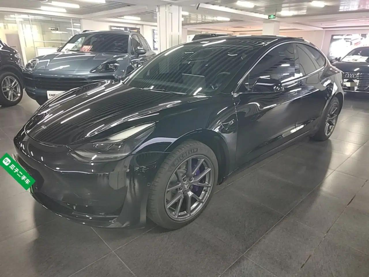 Tesla Model 3 2021 Standard Range Rear-Drive Upgraded Version — миниатюра 1