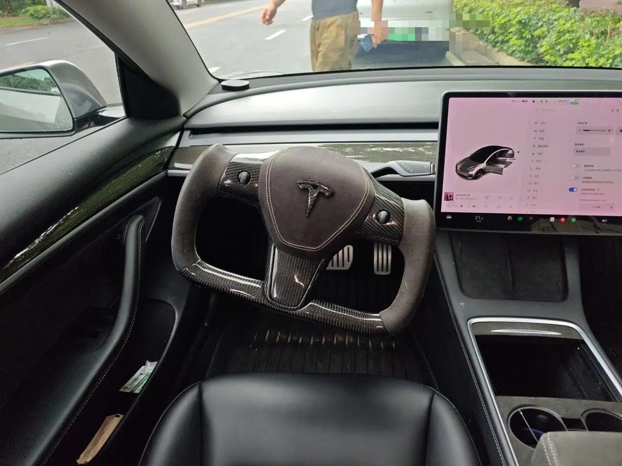 Tesla Model 3 2021 Performance High-Performance All-Wheel-Drive Version 3D6 — миниатюра 11