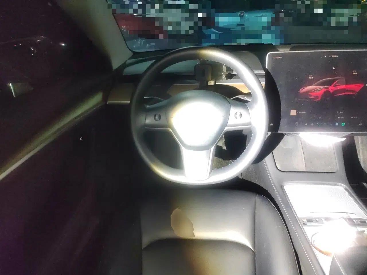 Tesla Model 3 2022 Rear-Wheel-Drive Version — миниатюра 11