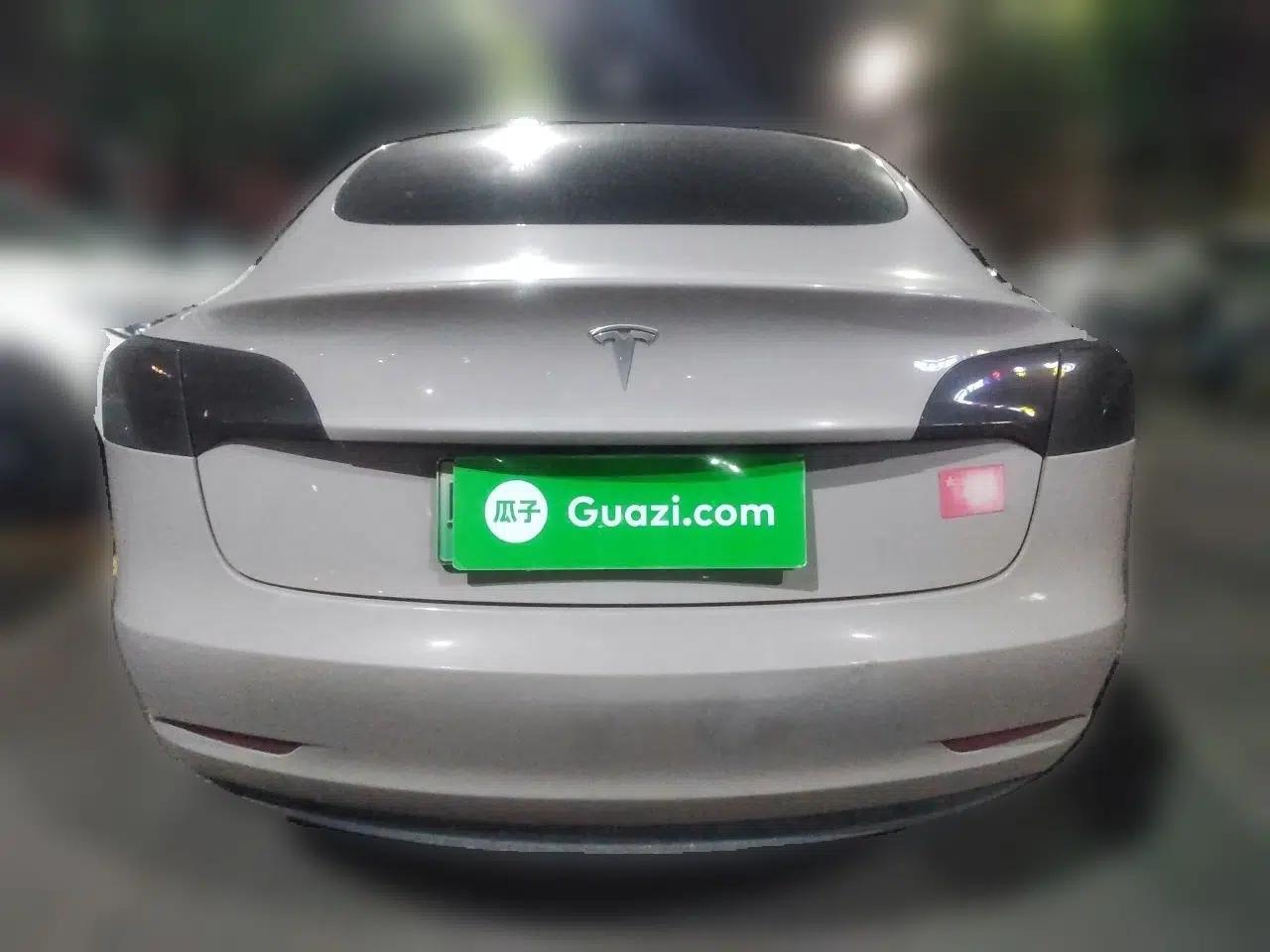 Tesla Model 3 2022 Rear-Wheel-Drive Version — миниатюра 5
