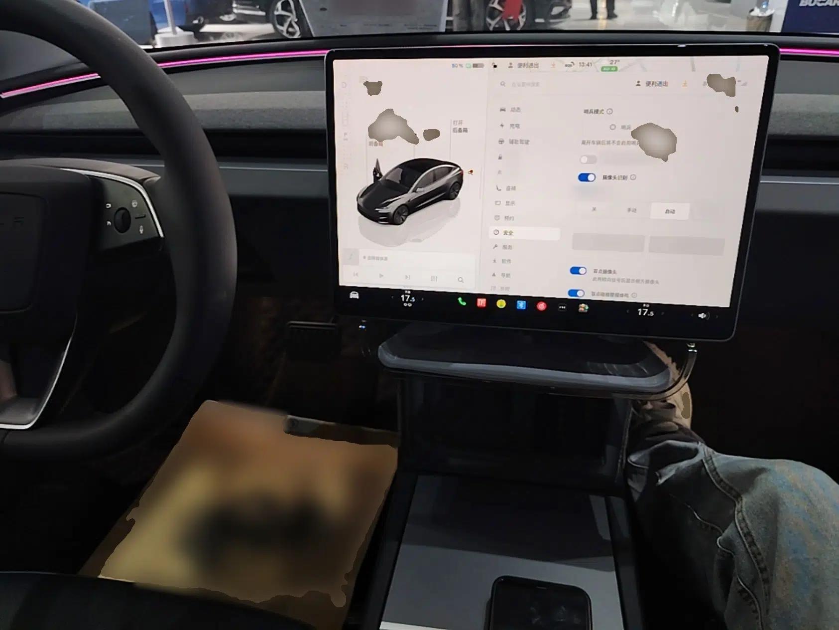Tesla Model 3 2023 Rear-Wheel-Drive Version — миниатюра 13