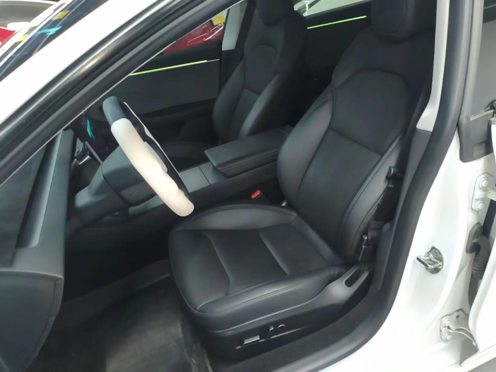 Tesla Model 3 2023 Rear-Wheel-Drive Version — миниатюра 18