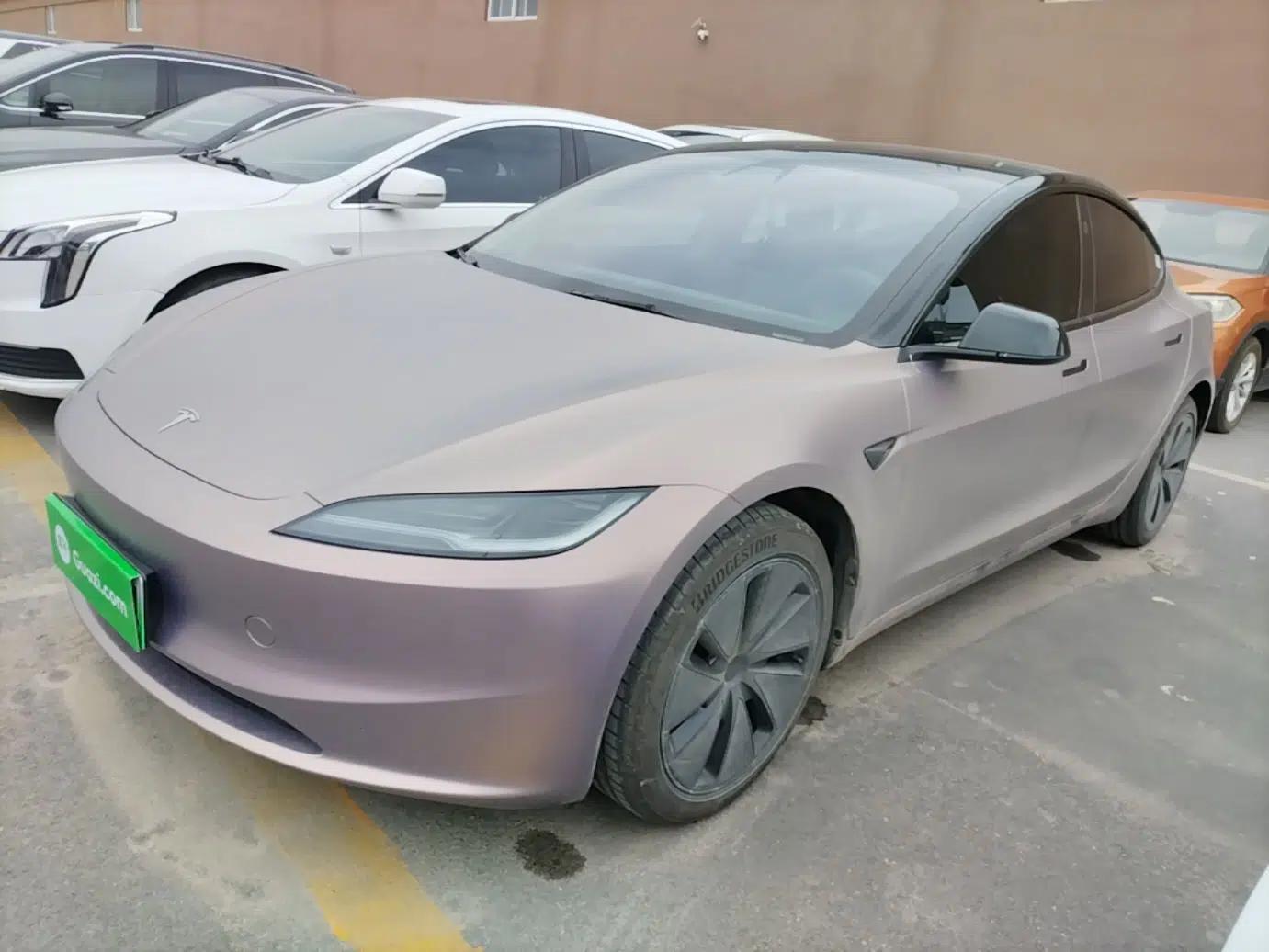 Tesla Model 3 2025 Rear-Wheel-Drive Version — миниатюра 1