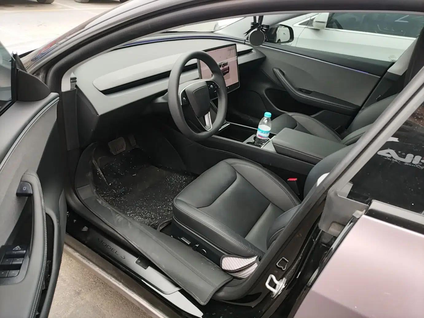 Tesla Model 3 2025 Rear-Wheel-Drive Version — миниатюра 19