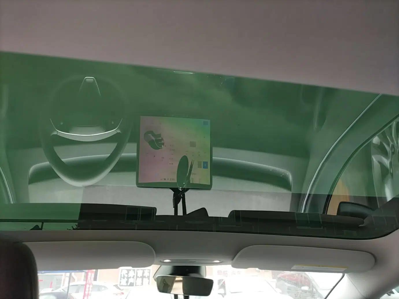 Tesla Model 3 2025 Rear-Wheel-Drive Version — миниатюра 21