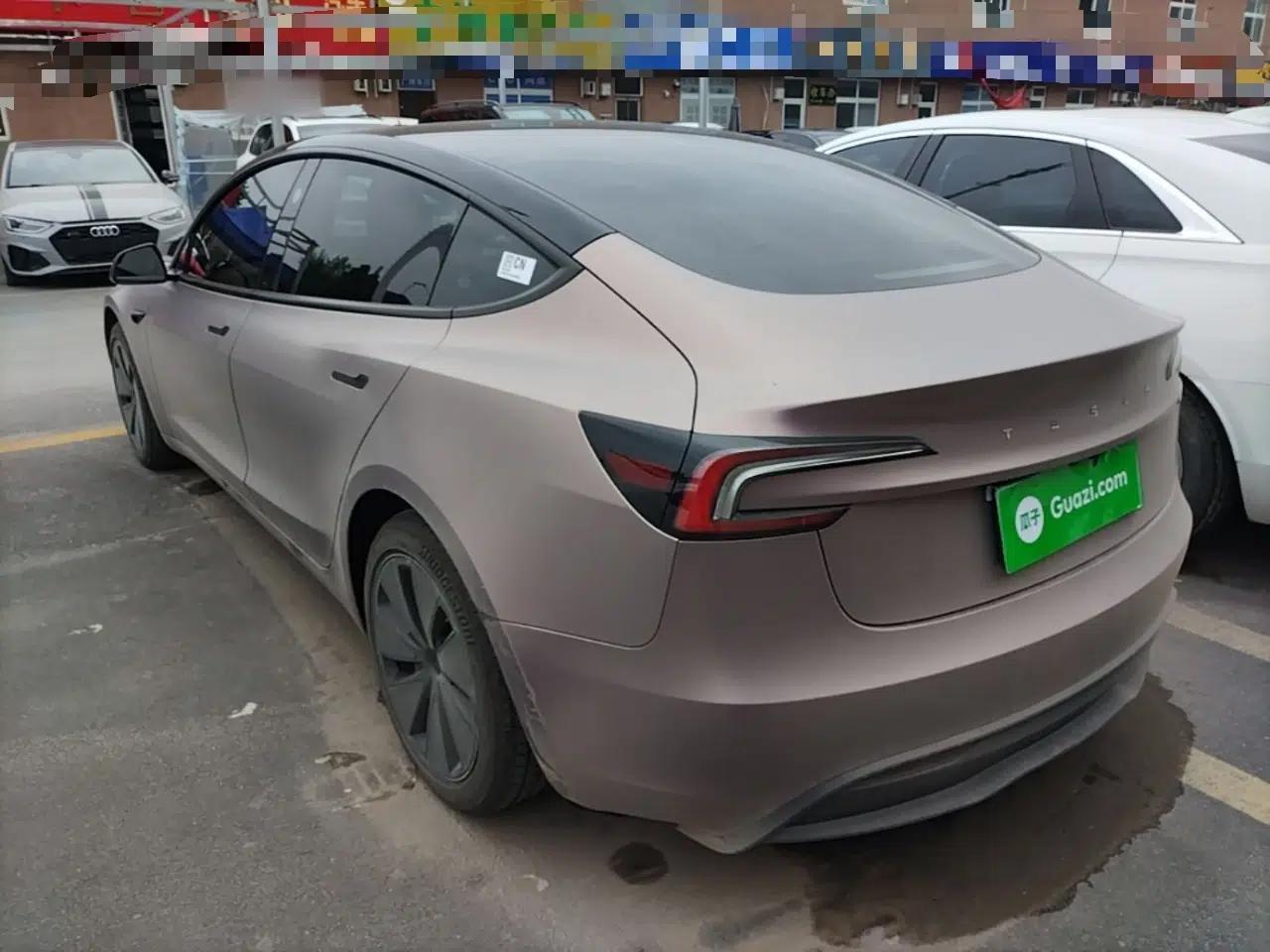 Tesla Model 3 2025 Rear-Wheel-Drive Version — миниатюра 4