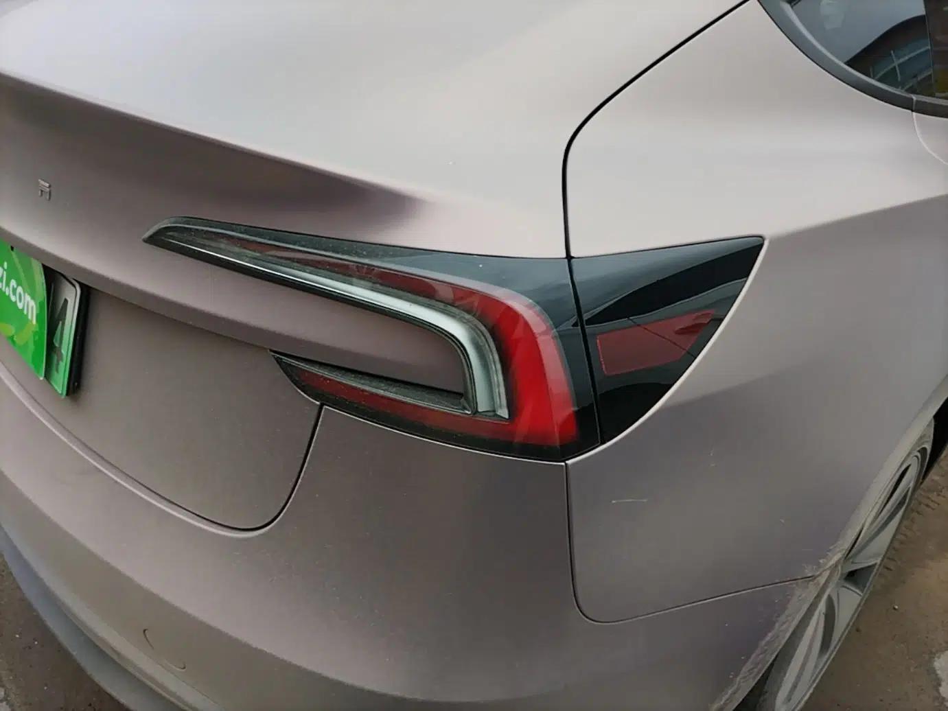 Tesla Model 3 2025 Rear-Wheel-Drive Version — миниатюра 7