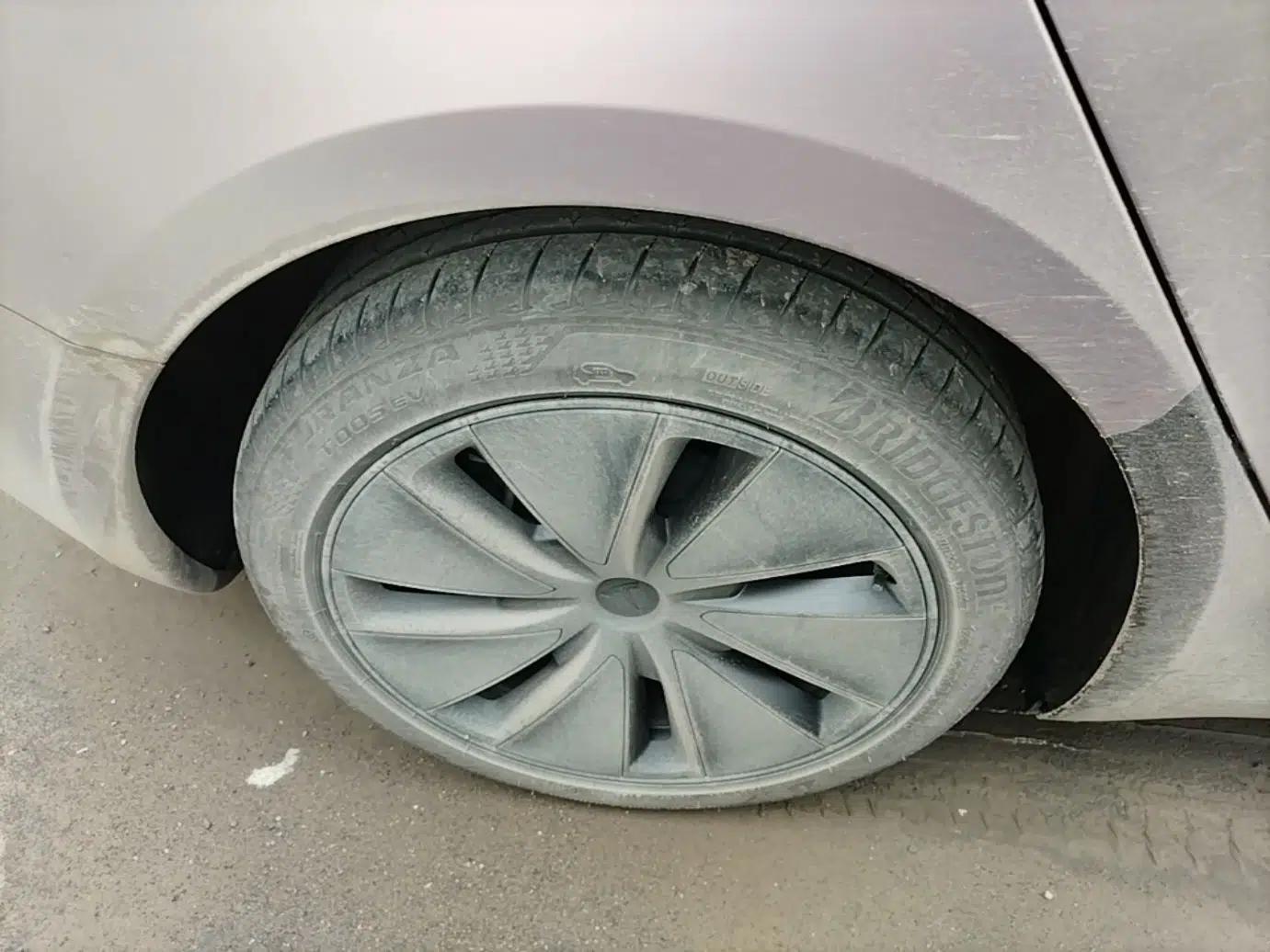 Tesla Model 3 2025 Rear-Wheel-Drive Version — миниатюра 10