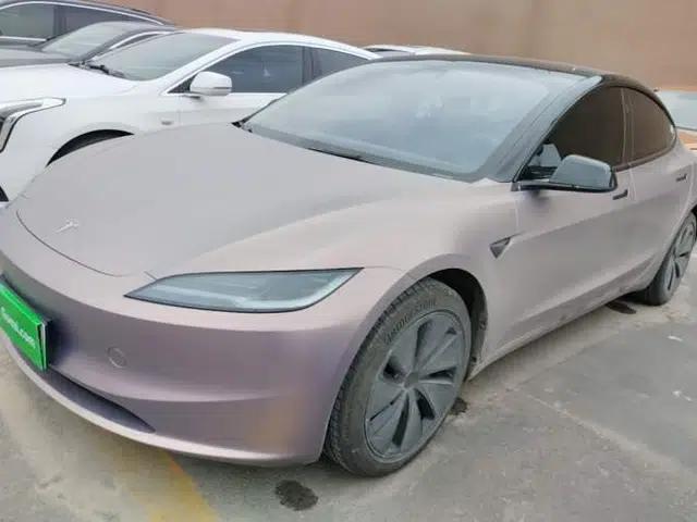 Tesla Model 3 2025 Rear-Wheel-Drive Version