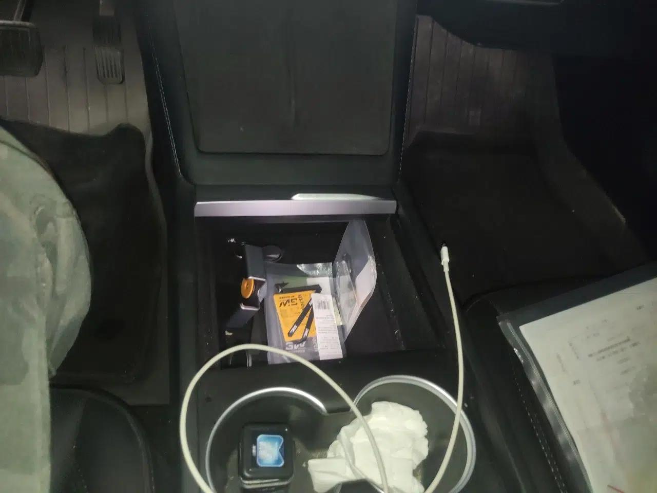 Tesla Model 3 2023 Rear-Wheel-Drive Version — миниатюра 15