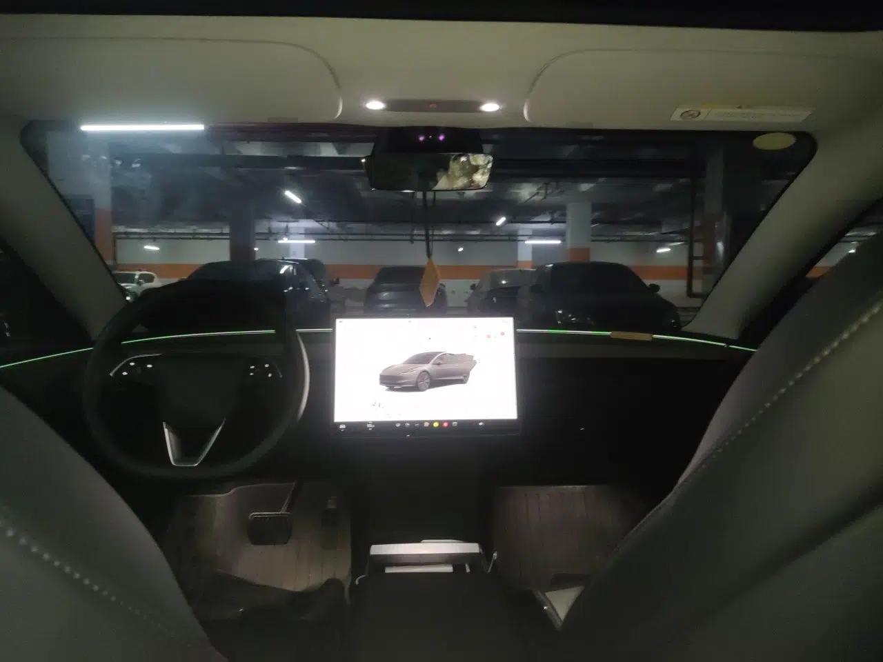 Tesla Model 3 2023 Rear-Wheel-Drive Version — миниатюра 19