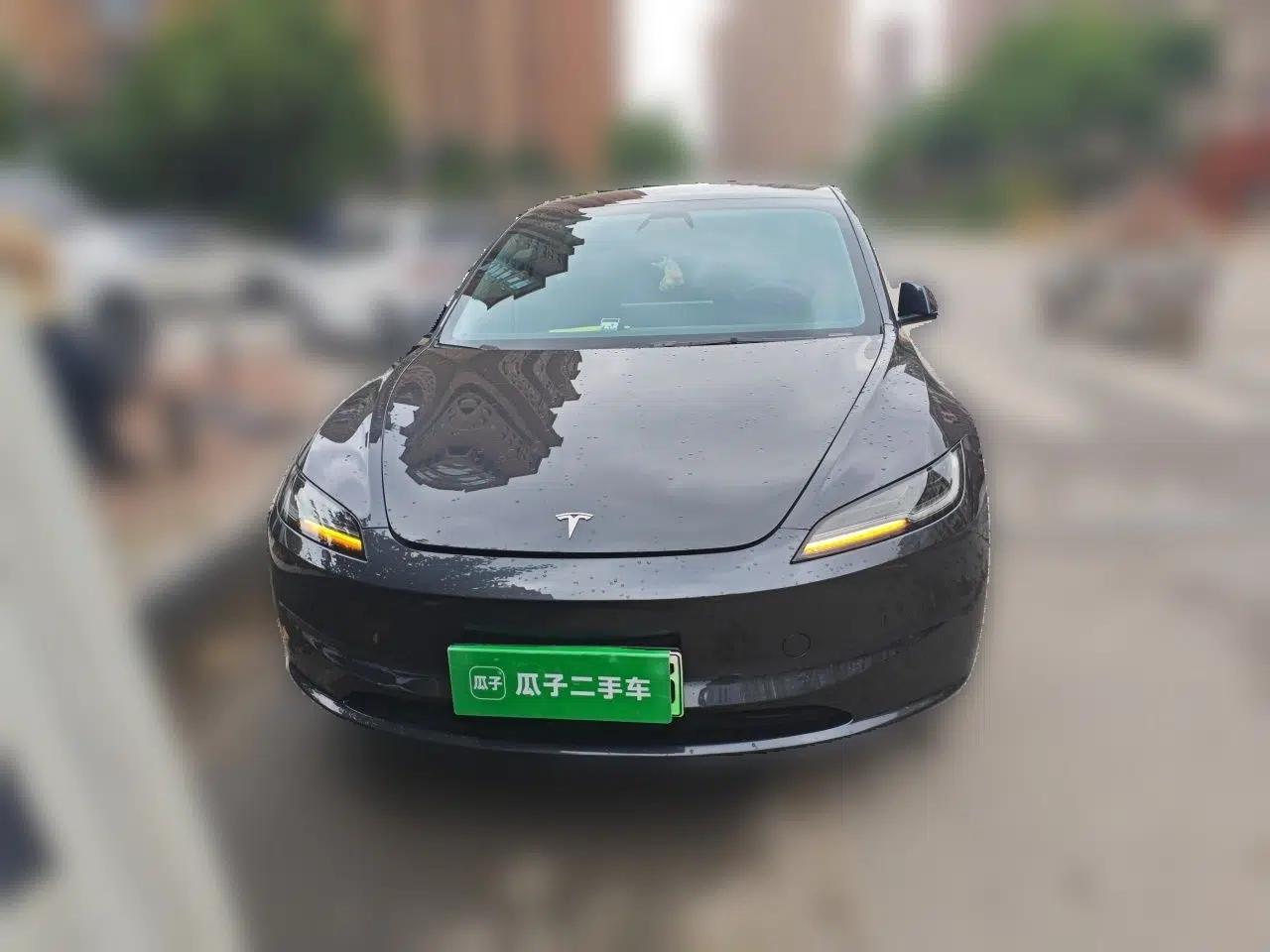 Tesla Model 3 2023 Rear-Wheel-Drive Version — миниатюра 2