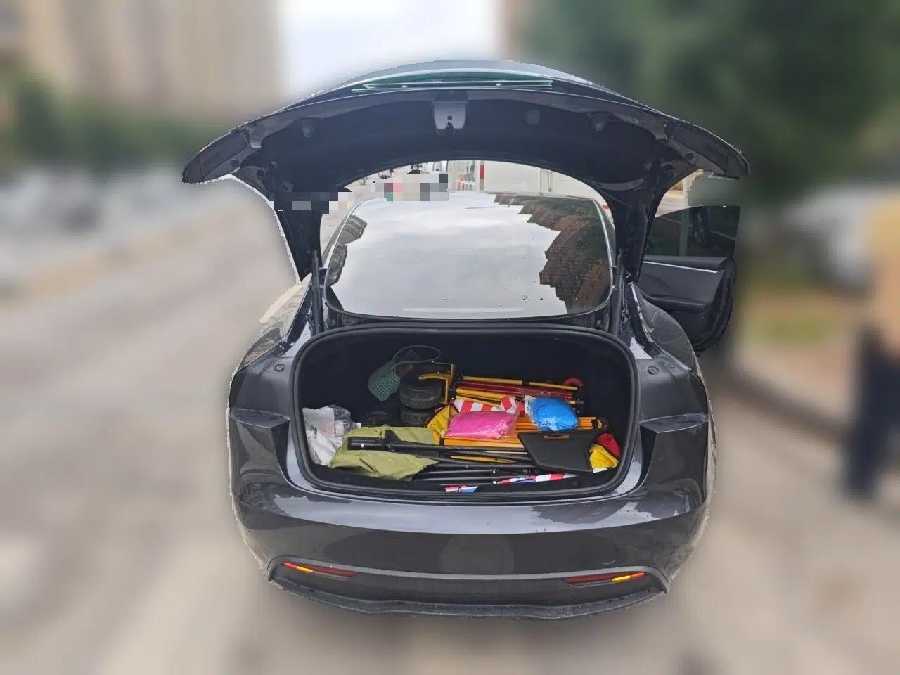 Tesla Model 3 2023 Rear-Wheel-Drive Version — миниатюра 20