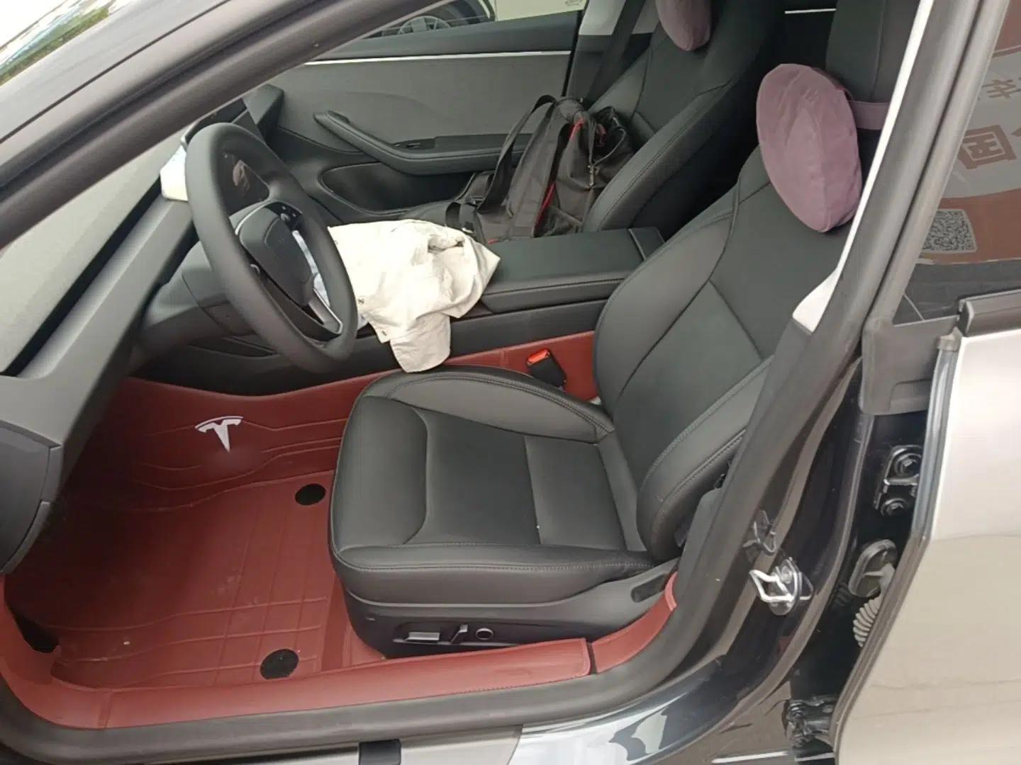 Tesla Model 3 2023 Rear-Wheel-Drive Version — миниатюра 18