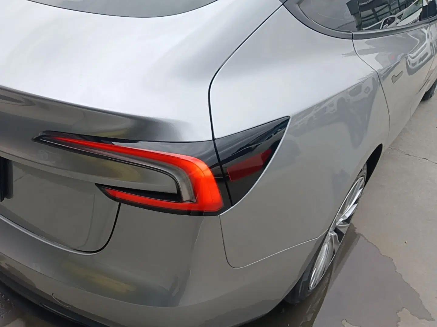 Tesla Model 3 2023 Rear-Wheel-Drive Version — миниатюра 7