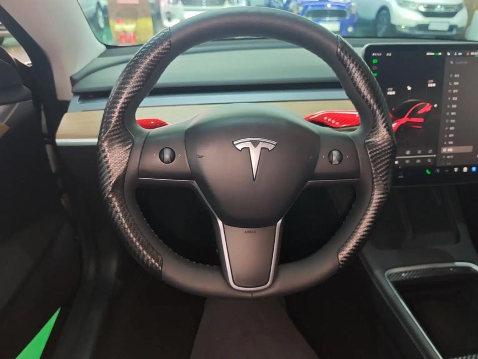 Tesla Model 3 2022 Rear-Wheel-Drive Version — миниатюра 14
